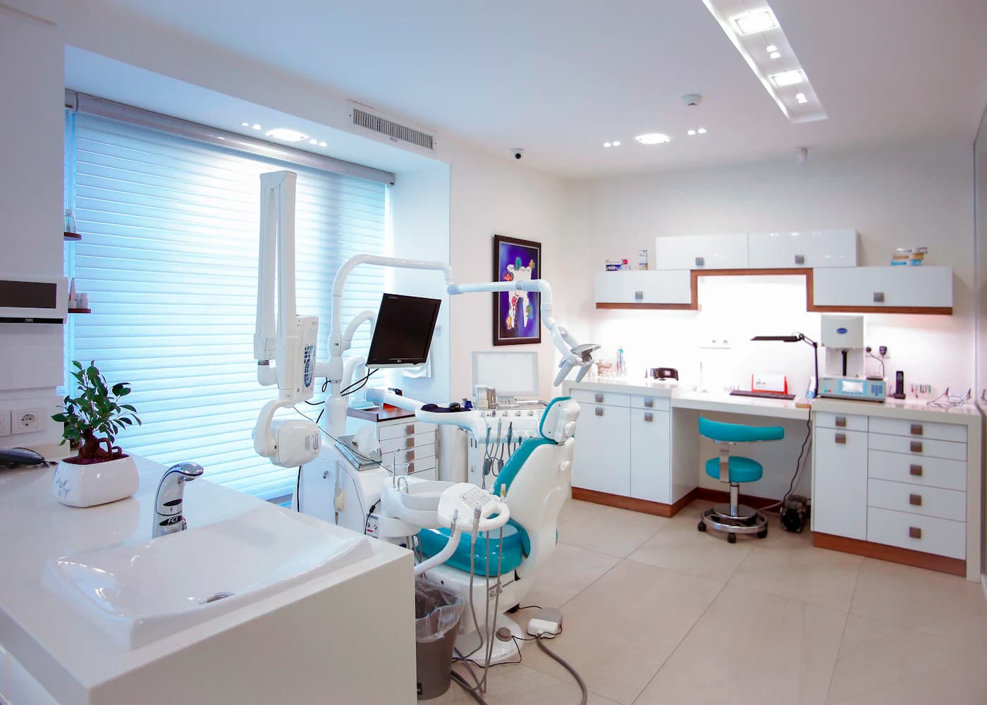 A calm modern treatment room